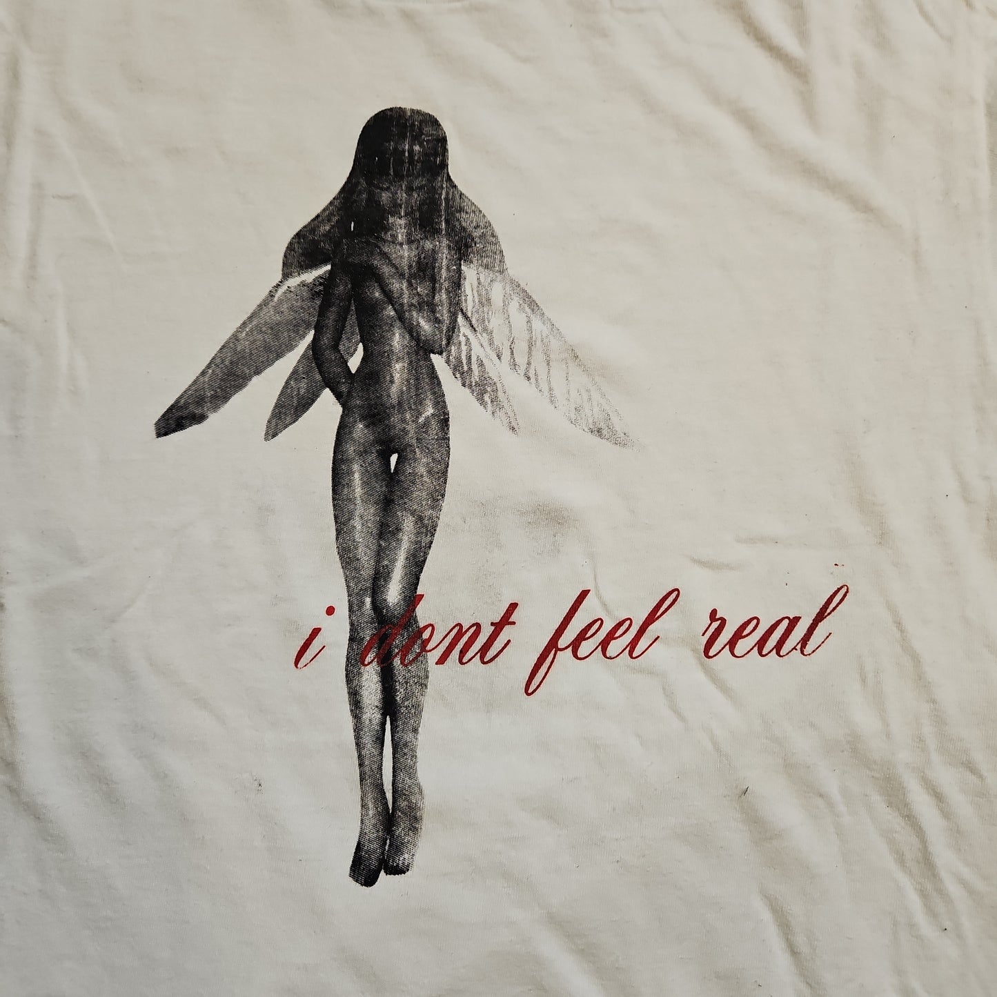 i dont feel real Tshirt