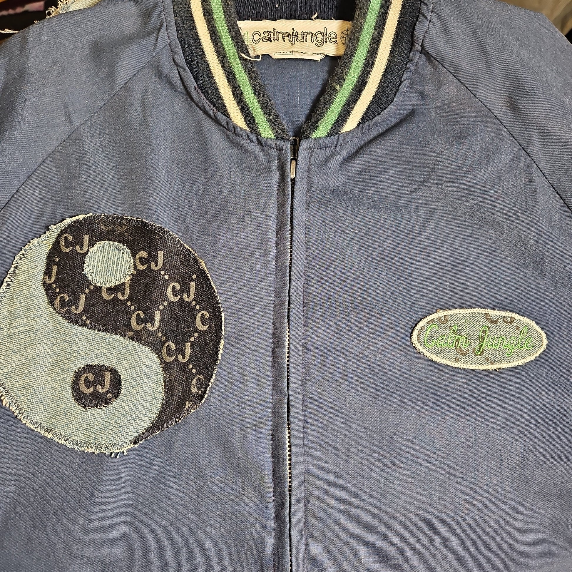 Yin Yang athletic jacket - Calm Jungle World